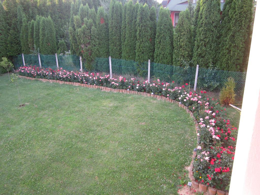 Rozsadomb Apartman Zalakaros Exterior foto