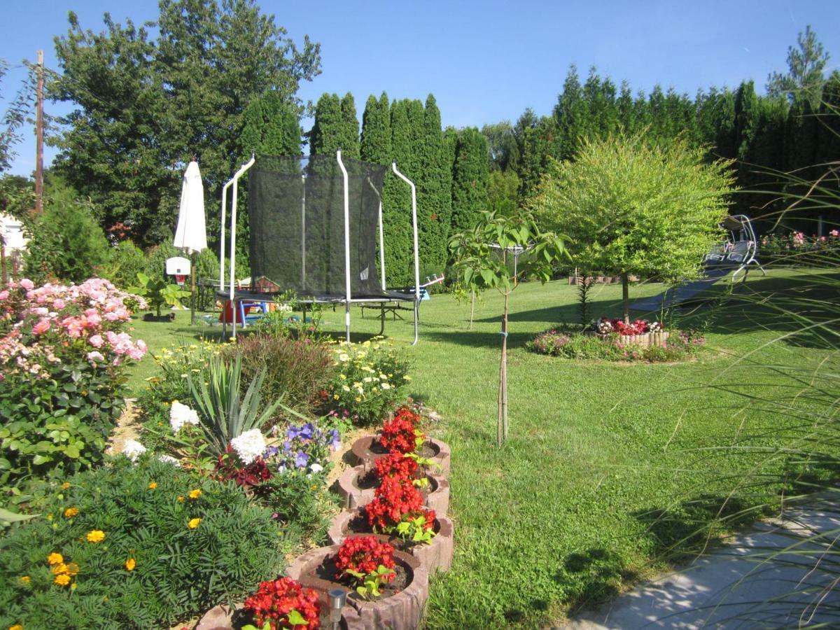 Rozsadomb Apartman Zalakaros Exterior foto